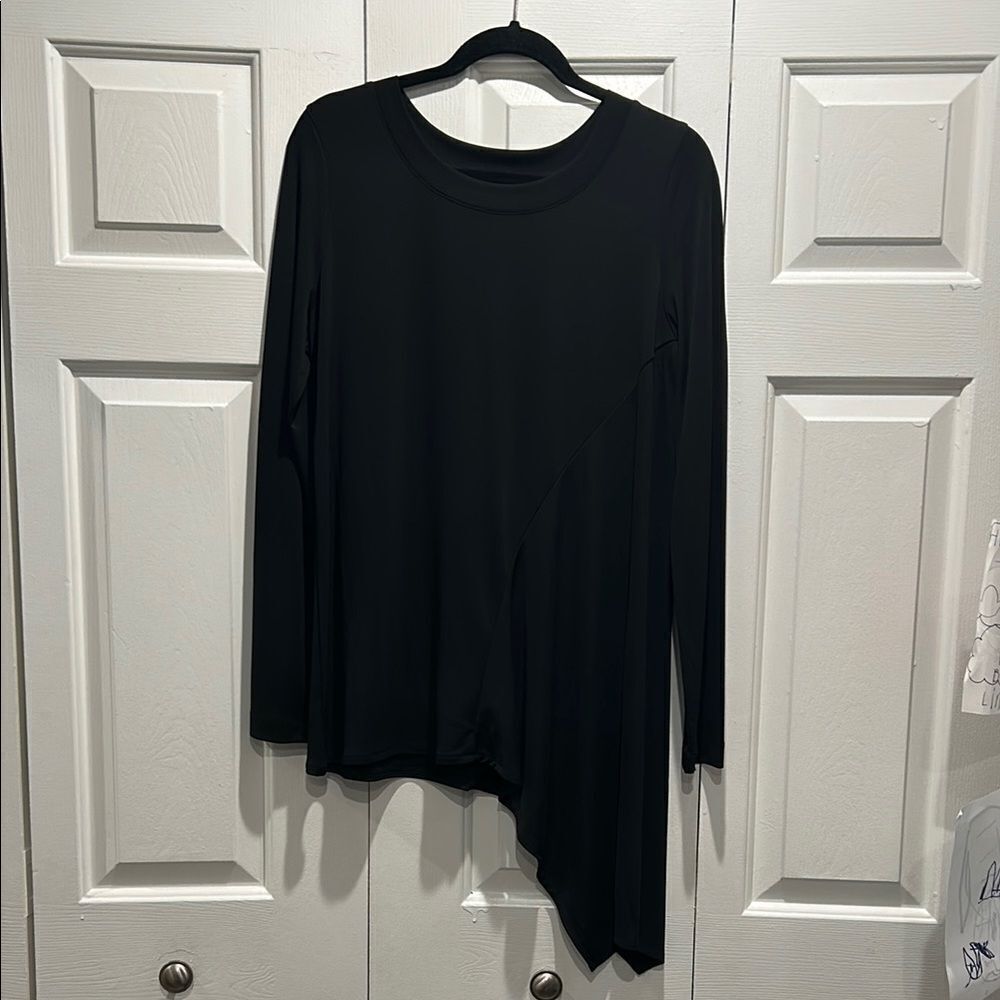 DKNY Black Asymmetrical Long Sleeve Top, Size Large